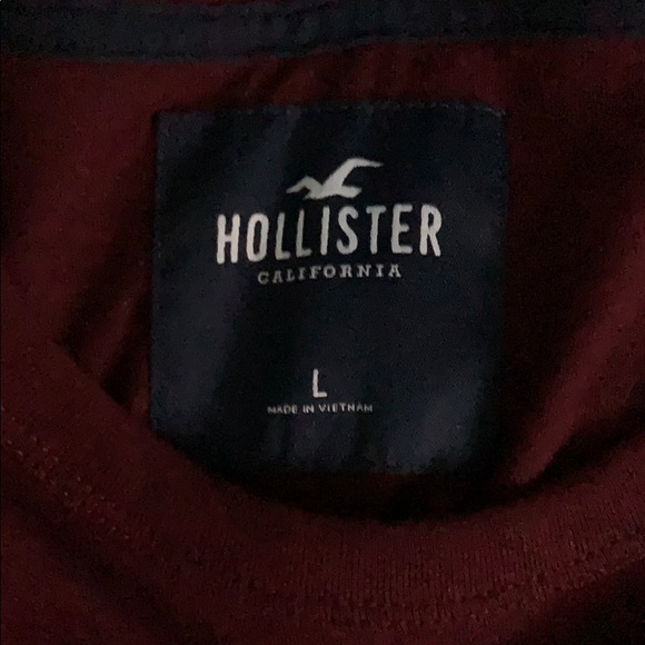 Hollister Graphic Tee - Picture 3 of 3